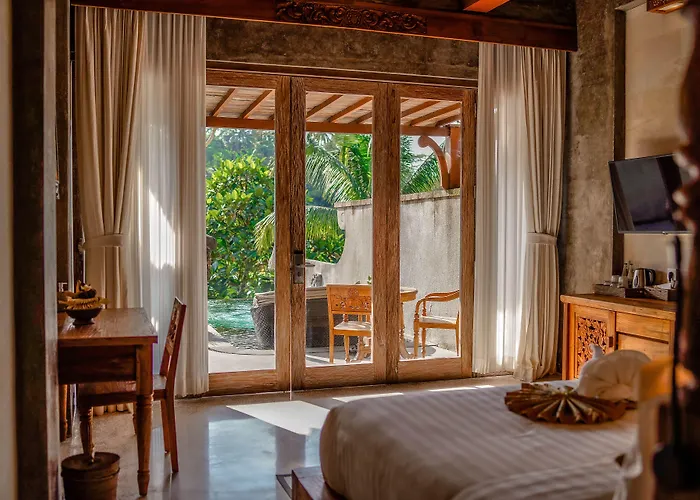 Kastara 5* Ubud (Bali)